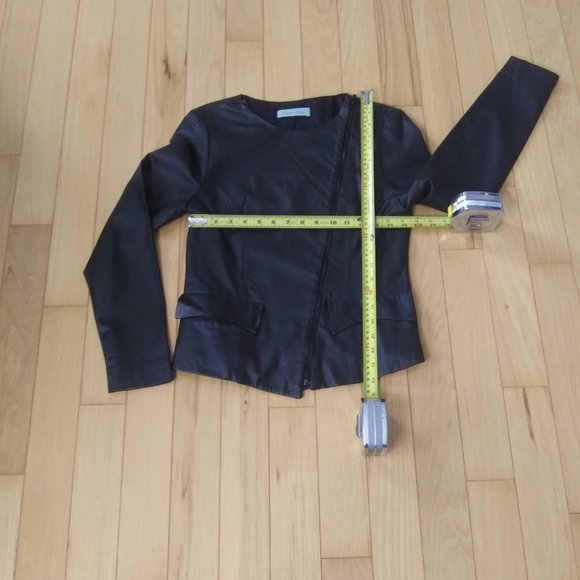 Geren Ford Black Leather Moto Jacket Coat silk lining  asymmetrical zipper Small - Picture 9 of 17